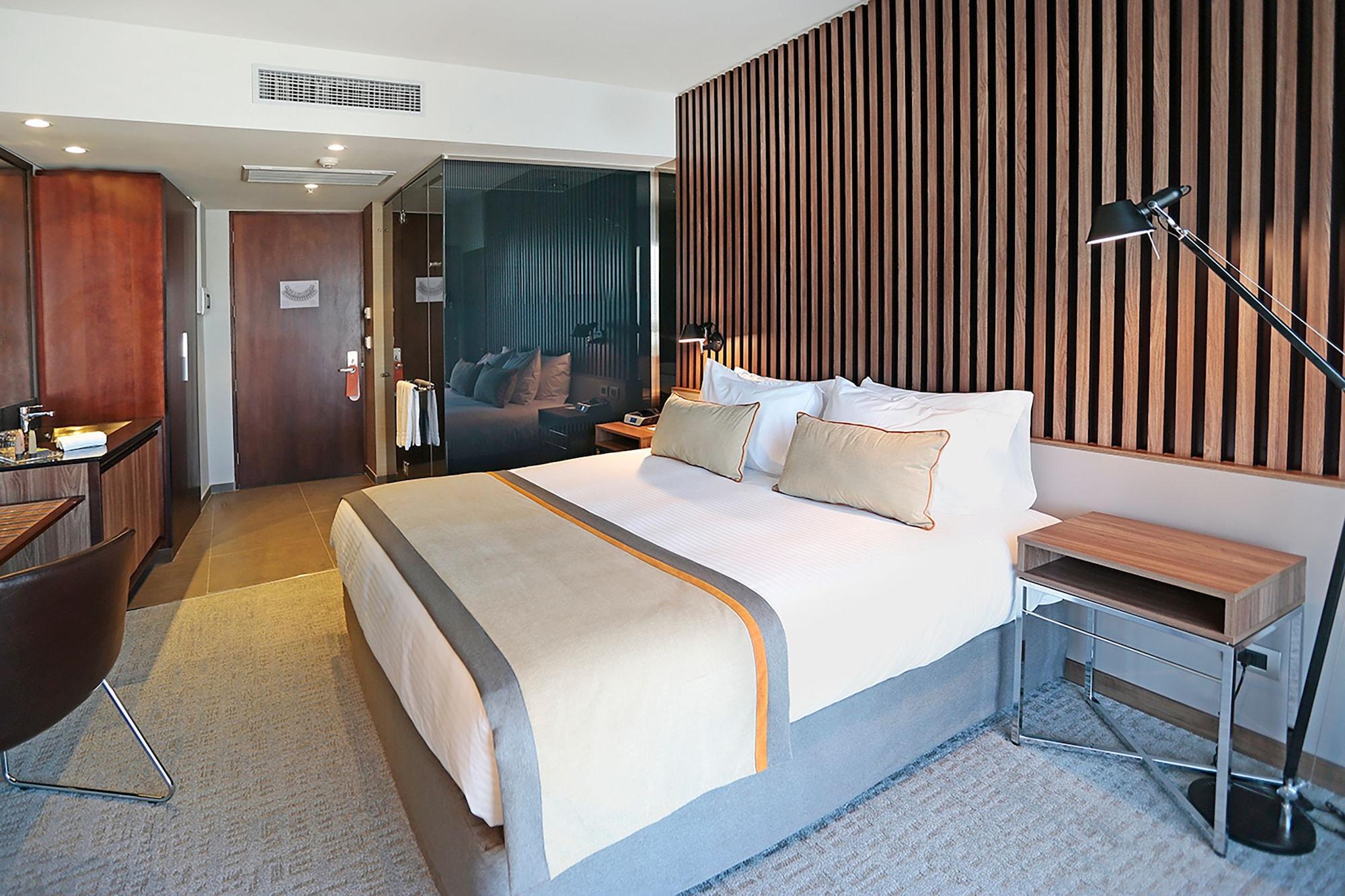 Hotel Doubletree By Hilton Santiago Kennedy, Chile Exteriér fotografie