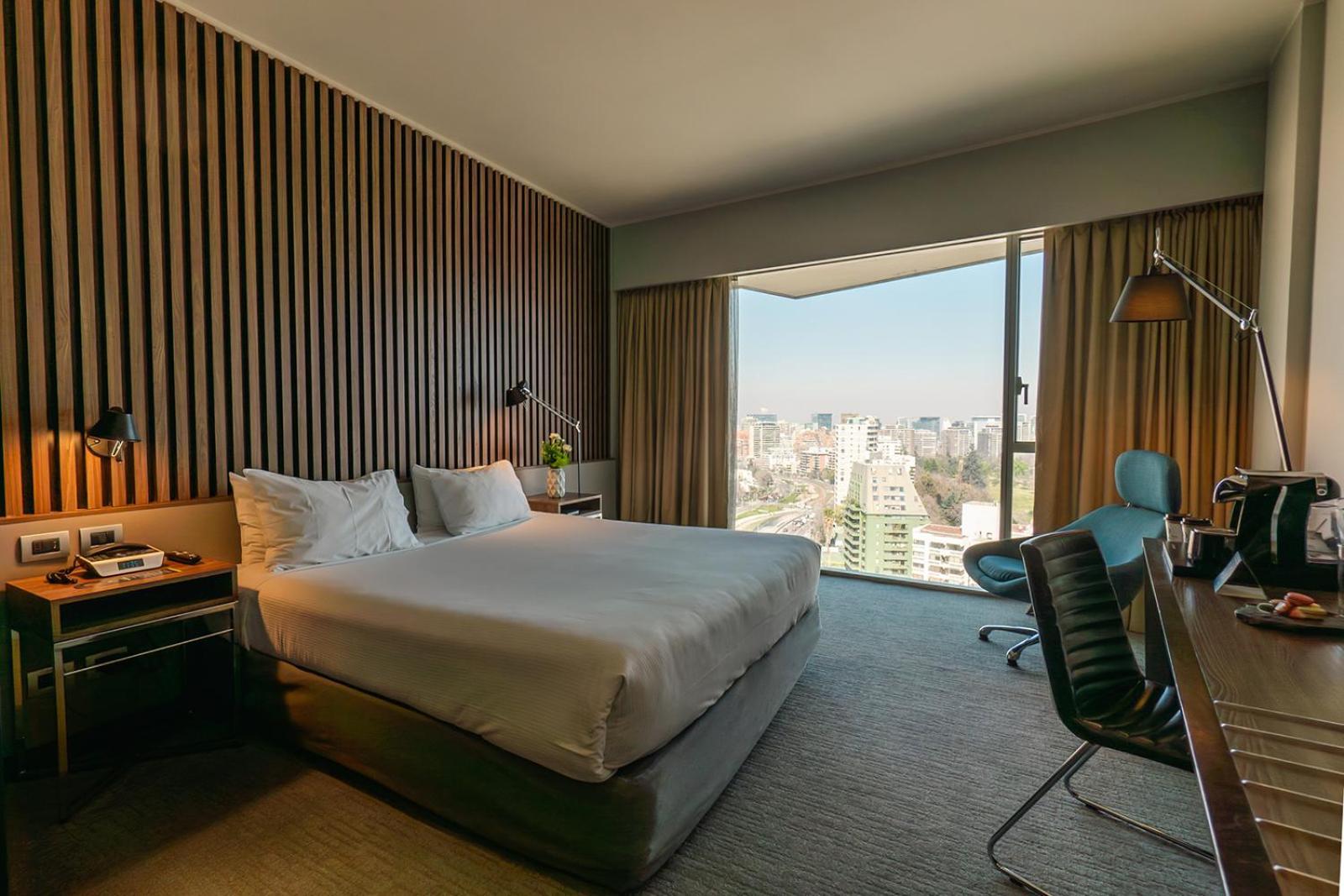 Hotel Doubletree By Hilton Santiago Kennedy, Chile Exteriér fotografie